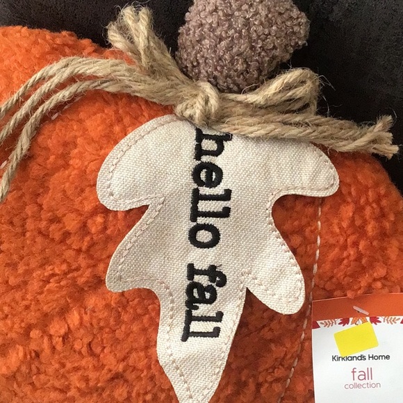 SHERPA PUMPKIN PILLOW - NWT - Picture 2 of 6